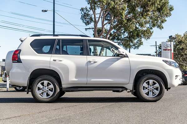 2023 Toyota Landcruiser Prado
