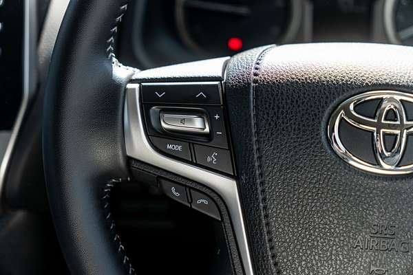 2023 Toyota Landcruiser Prado