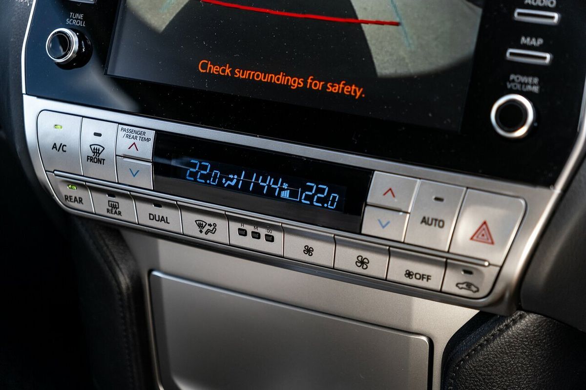 2023 Toyota Landcruiser Prado