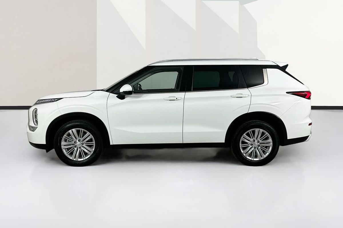 2023 Mitsubishi OUTLANDER LS 7 SEAT (AWD) ZM MY23