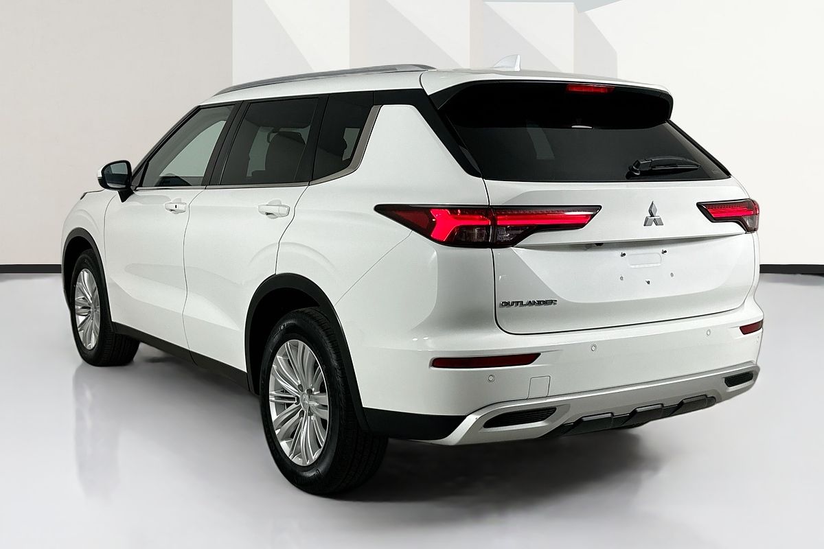 2023 Mitsubishi OUTLANDER LS 7 SEAT (AWD) ZM MY23