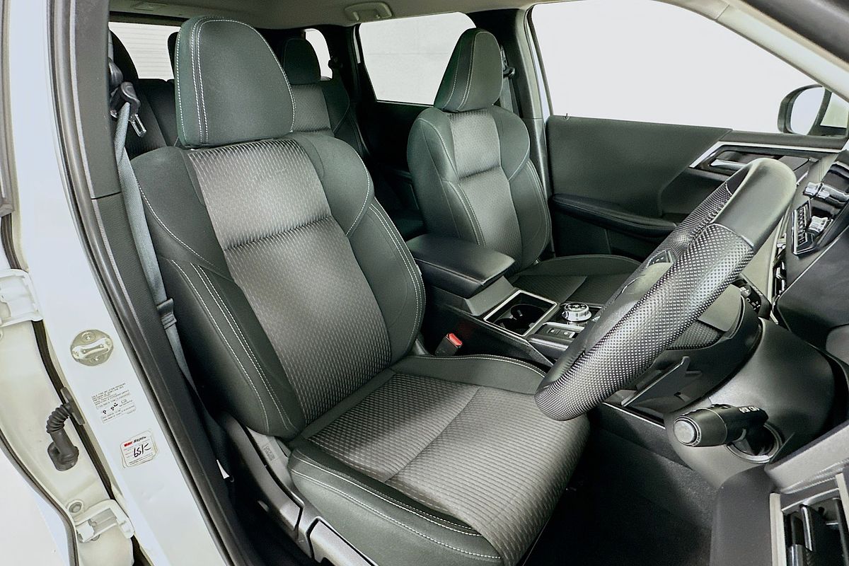 2023 Mitsubishi OUTLANDER LS 7 SEAT (AWD) ZM MY23