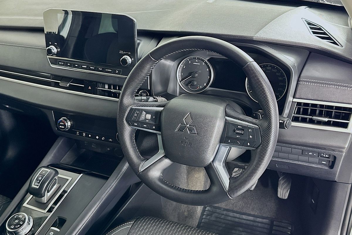 2023 Mitsubishi OUTLANDER LS 7 SEAT (AWD) ZM MY23