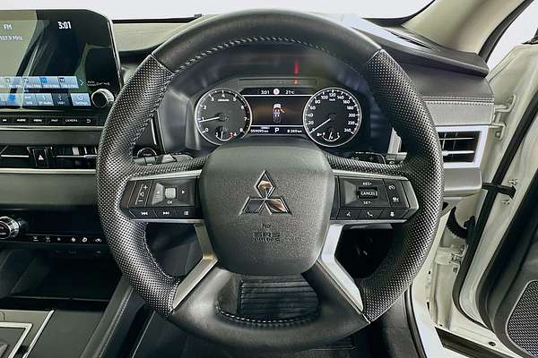 2023 Mitsubishi OUTLANDER LS 7 SEAT (AWD) ZM MY23