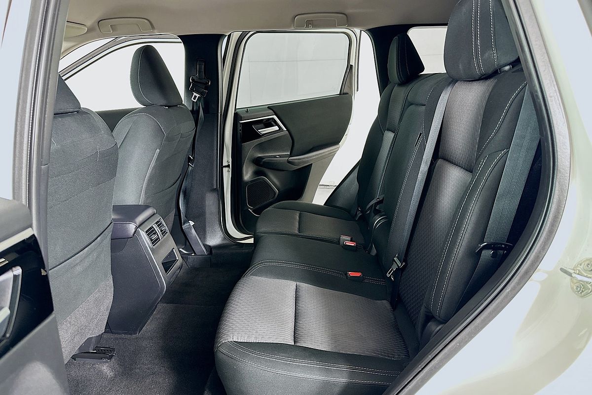 2023 Mitsubishi OUTLANDER LS 7 SEAT (AWD) ZM MY23