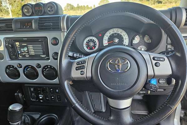 2013 Toyota FJ Cruiser GSJ15R