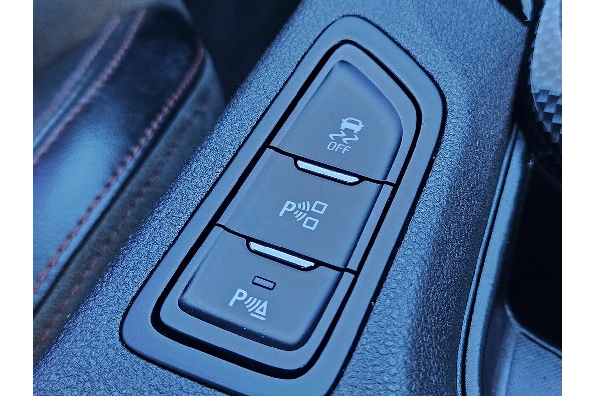 2014 Holden Commodore SV6 Storm VF