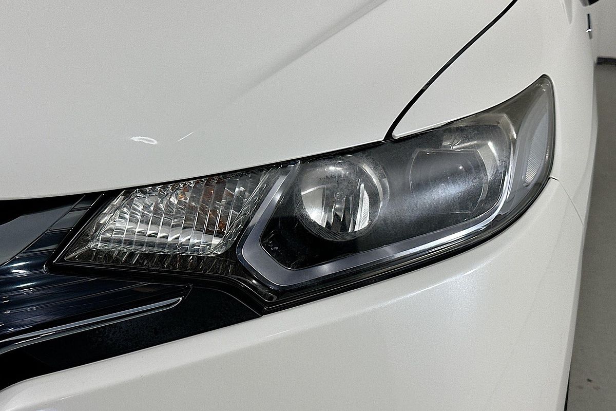 2014 Honda FIT (HYBRID) GP