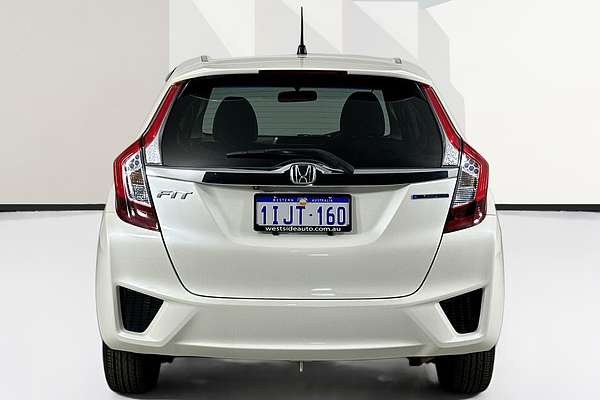 2014 Honda FIT (HYBRID) GP