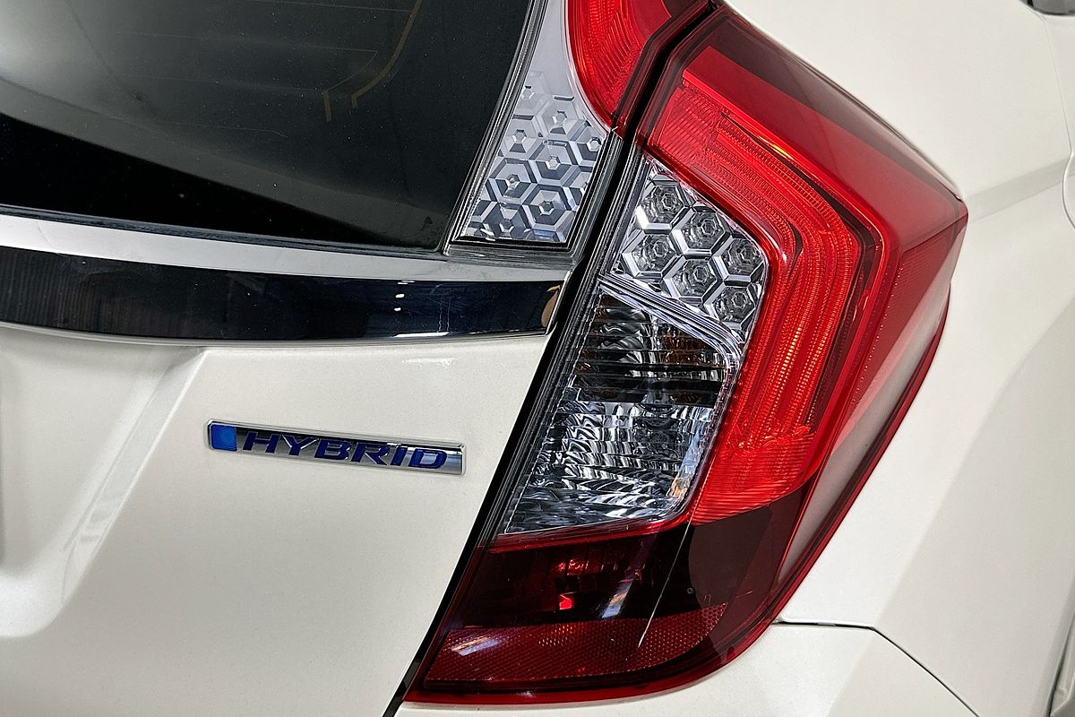 2014 Honda FIT (HYBRID) GP