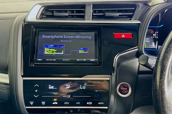 2014 Honda FIT (HYBRID) GP