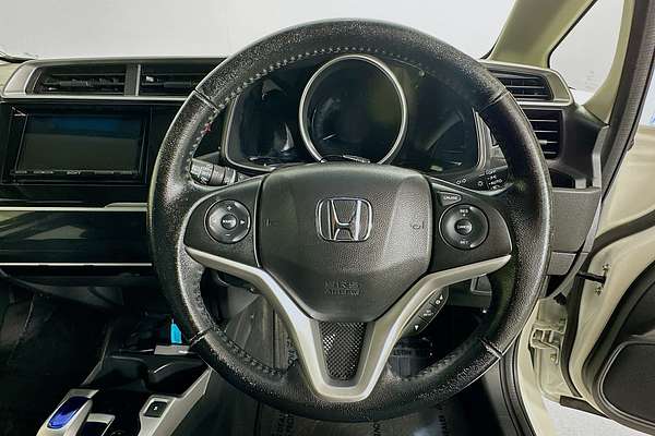 2014 Honda FIT (HYBRID) GP