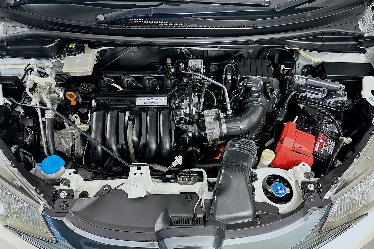 2014 Honda FIT (HYBRID) GP