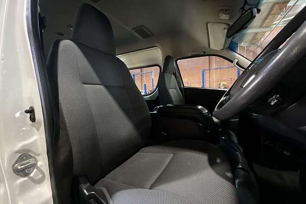 2019 Toyota Hiace Commuter KDH223R