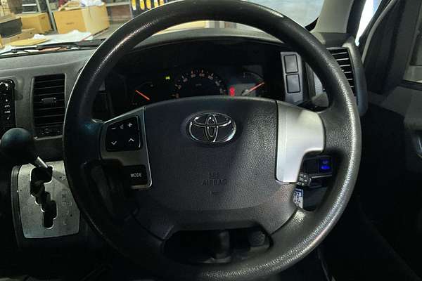 2019 Toyota Hiace Commuter KDH223R