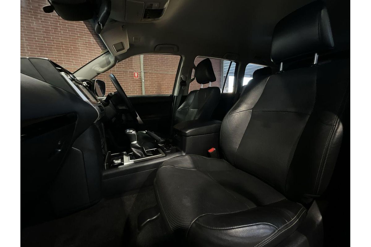 2019 Toyota Landcruiser Prado Kakadu GDJ150R