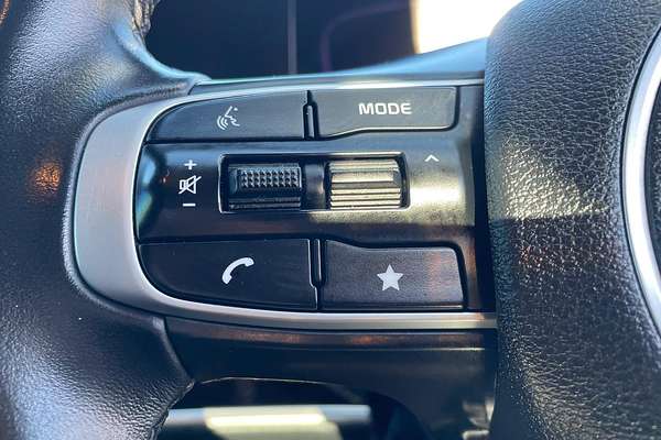 2022 Kia Sportage S NQ5