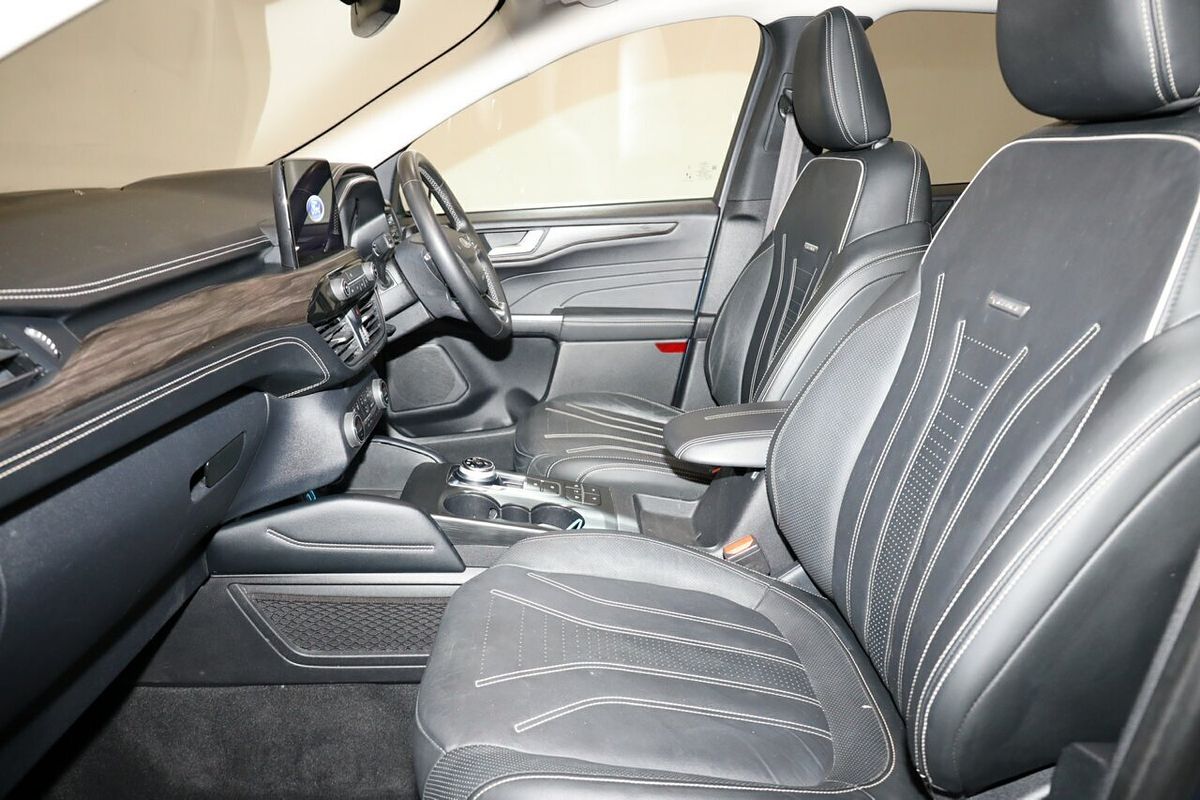 2021 Ford Escape Vignale ZH