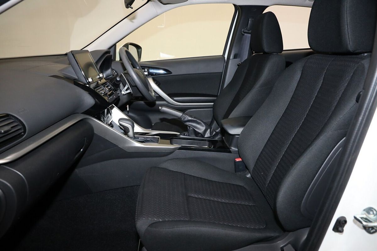2024 Mitsubishi Eclipse Cross ES YB