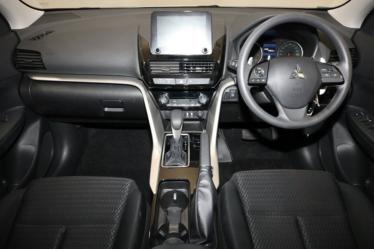 2024 Mitsubishi Eclipse Cross ES YB