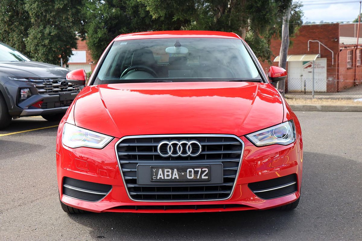 2013 Audi A3 Attraction 8V
