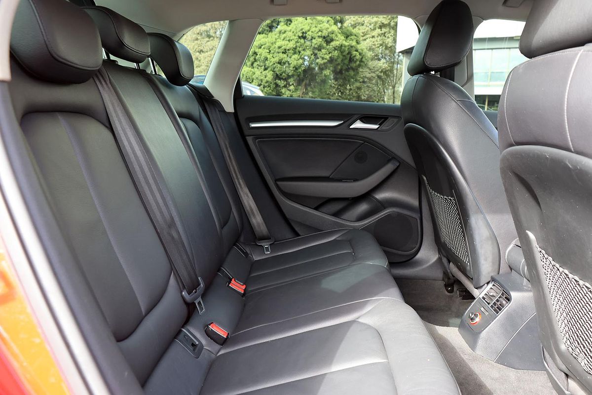2013 Audi A3 Attraction 8V