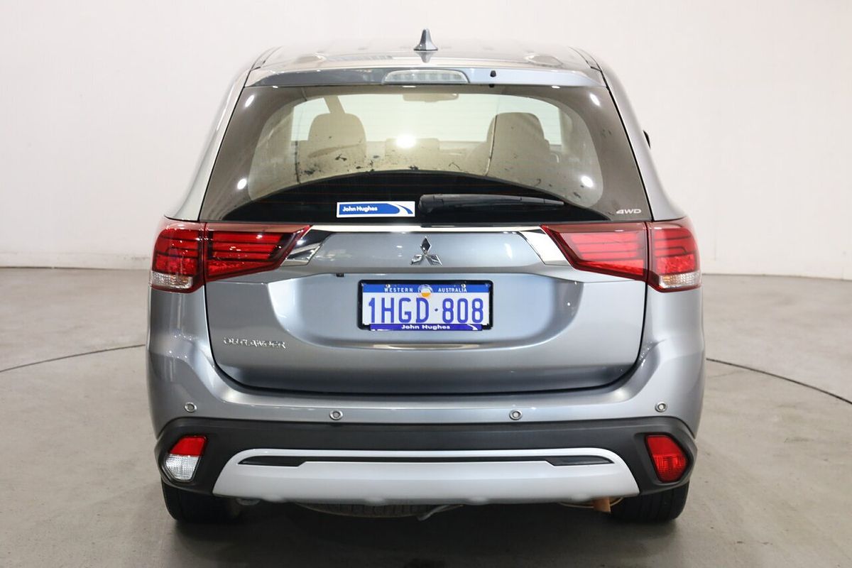 2021 Mitsubishi Outlander ES ZL
