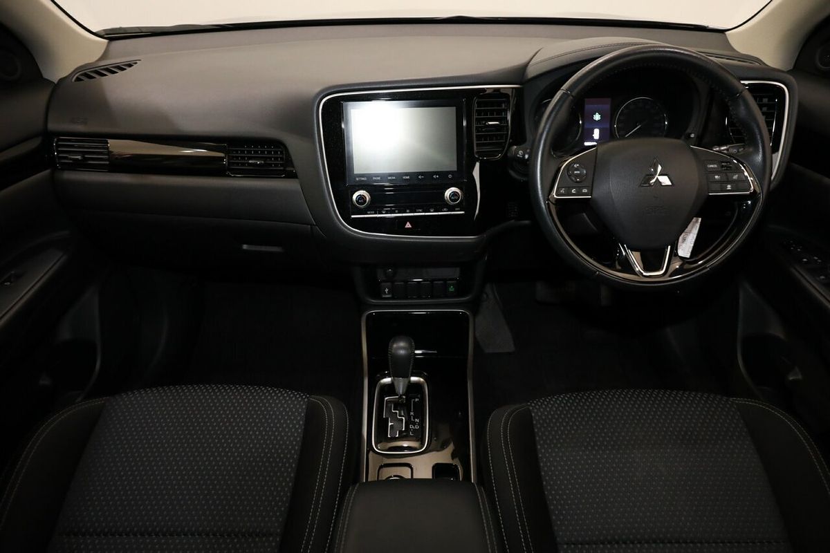 2021 Mitsubishi Outlander ES ZL