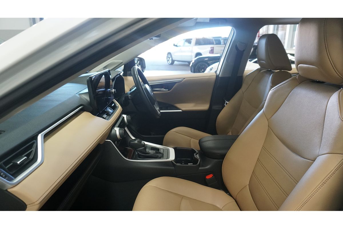 2024 Toyota RAV4 Cruiser AXAH52R