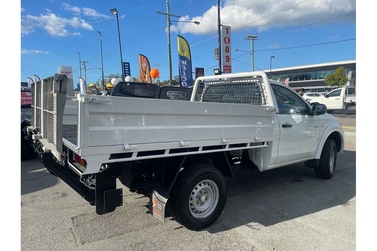 2017 Mitsubishi Triton GLX MQ 4X4
