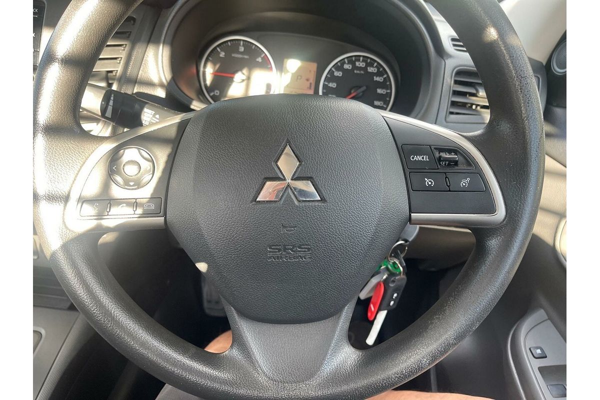 2017 Mitsubishi Triton GLX MQ 4X4