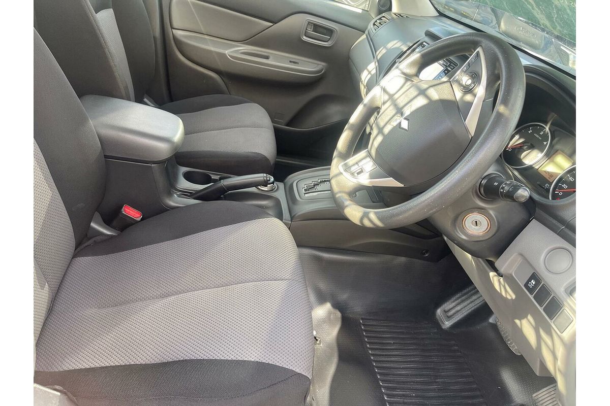 2017 Mitsubishi Triton GLX MQ 4X4