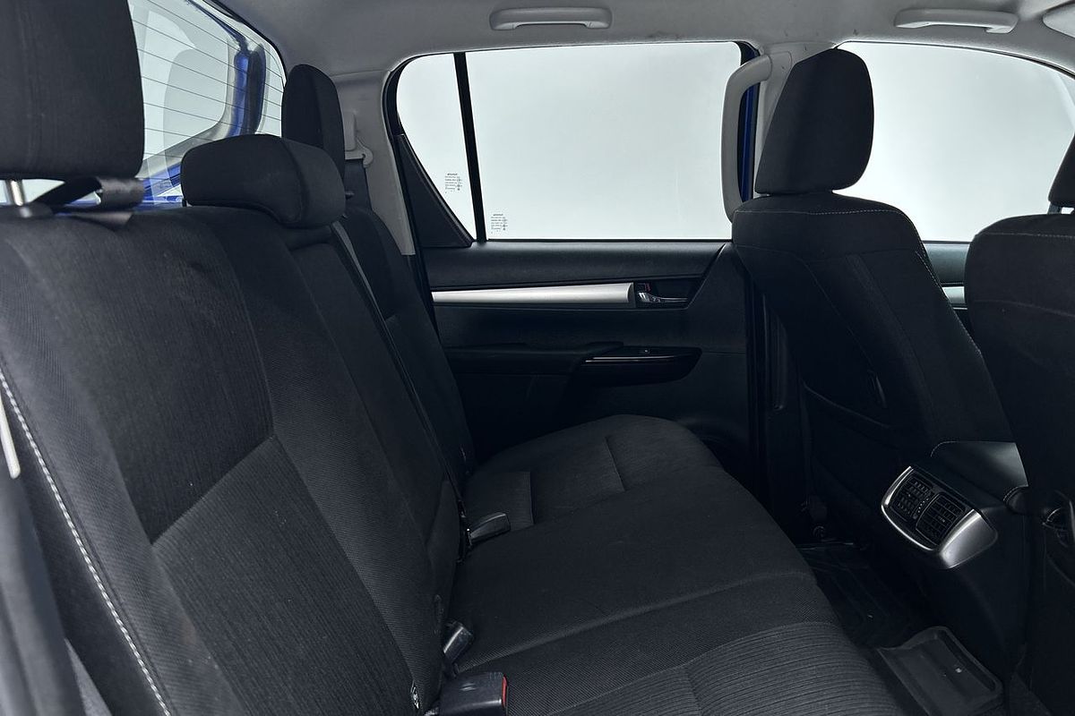 2023 Toyota Hilux SR5 GUN126R 4X4