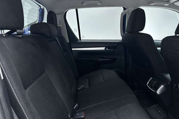 2023 Toyota Hilux SR5 GUN126R 4X4