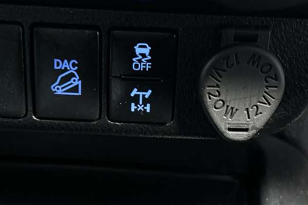 2023 Toyota Hilux SR5 GUN126R 4X4