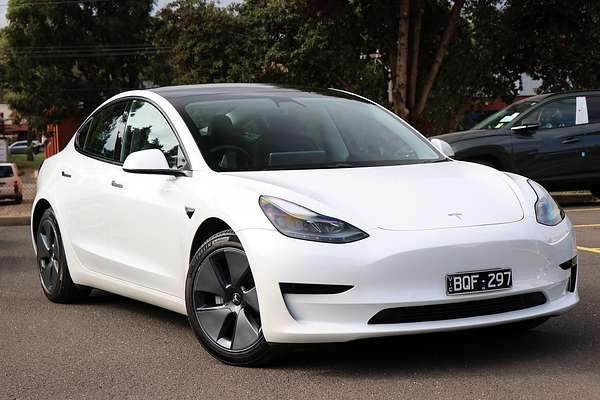 2021 Tesla Model 3 Standard Range Plus