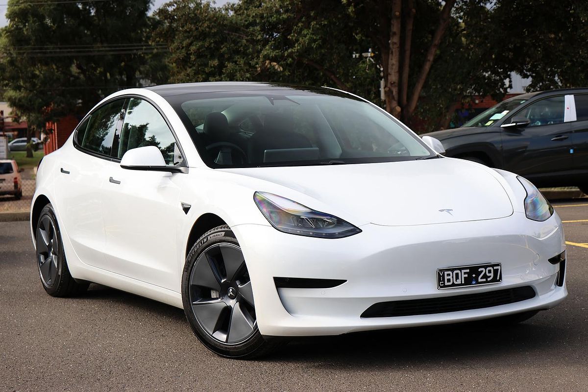 2021 Tesla Model 3 Standard Range Plus