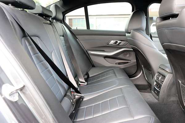 2020 BMW 3 Series 330i M Sport G20