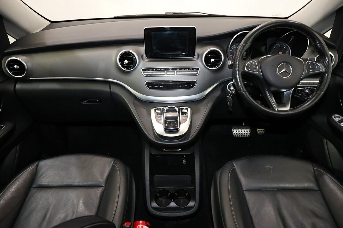 2020 Mercedes-Benz V-Class V220 d 447