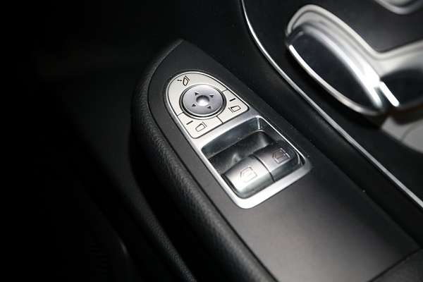 2020 Mercedes-Benz V-Class V220 d 447