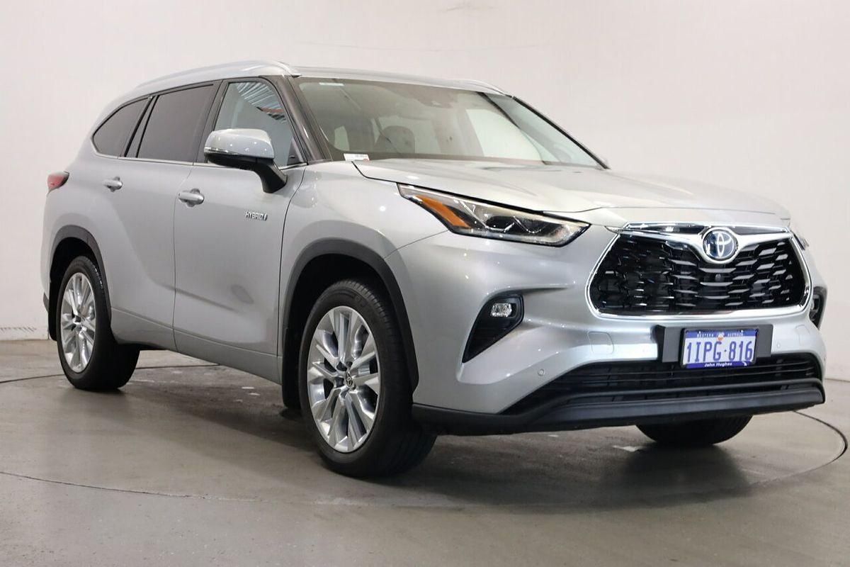 2022 Toyota Kluger Grande AXUH78R