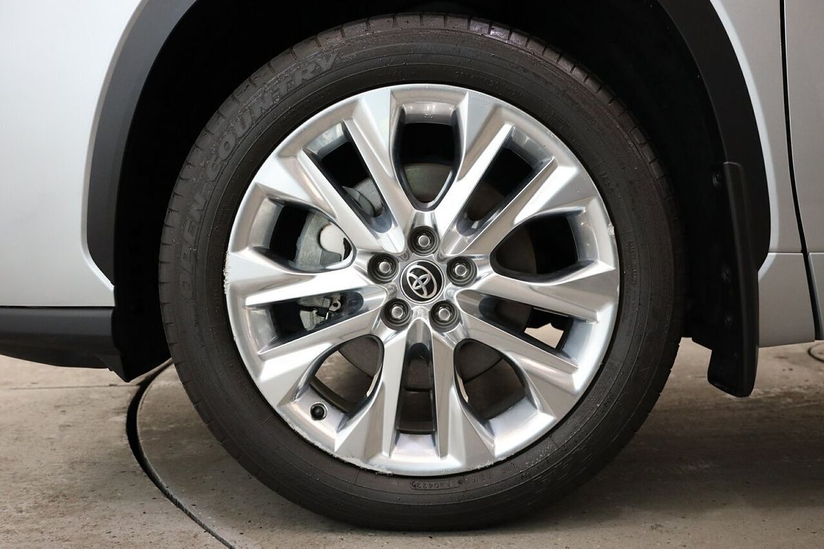 2022 Toyota Kluger Grande AXUH78R