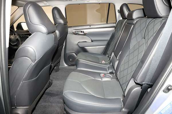 2022 Toyota Kluger Grande AXUH78R