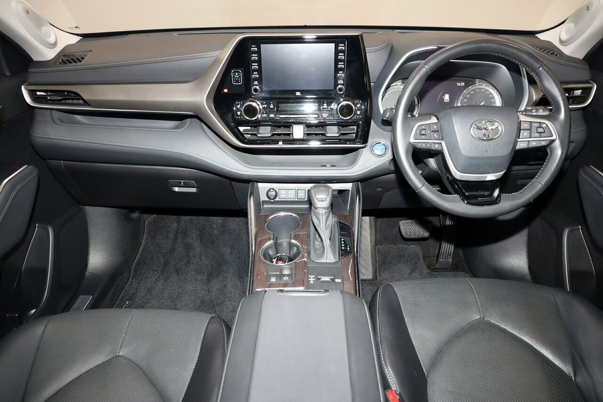 2022 Toyota Kluger Grande AXUH78R