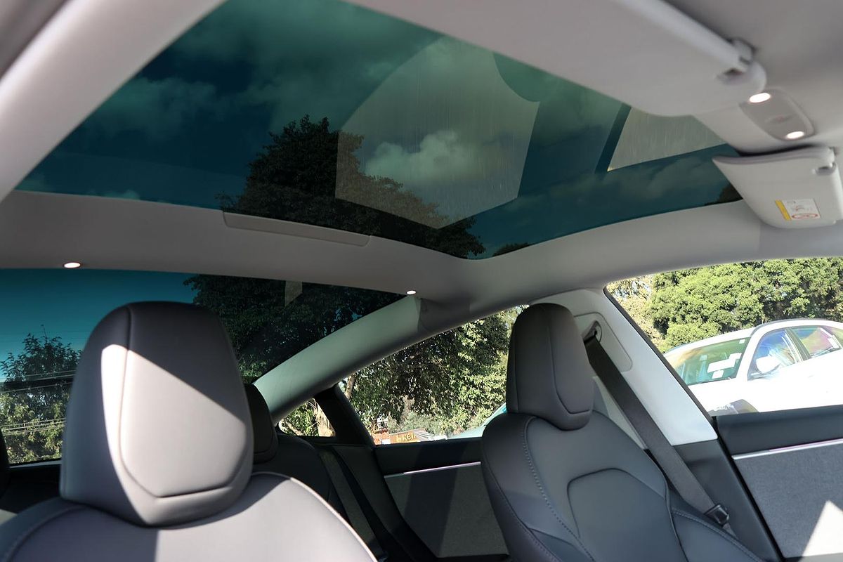 2024 Tesla Model 3 Rear-Wheel Drive
