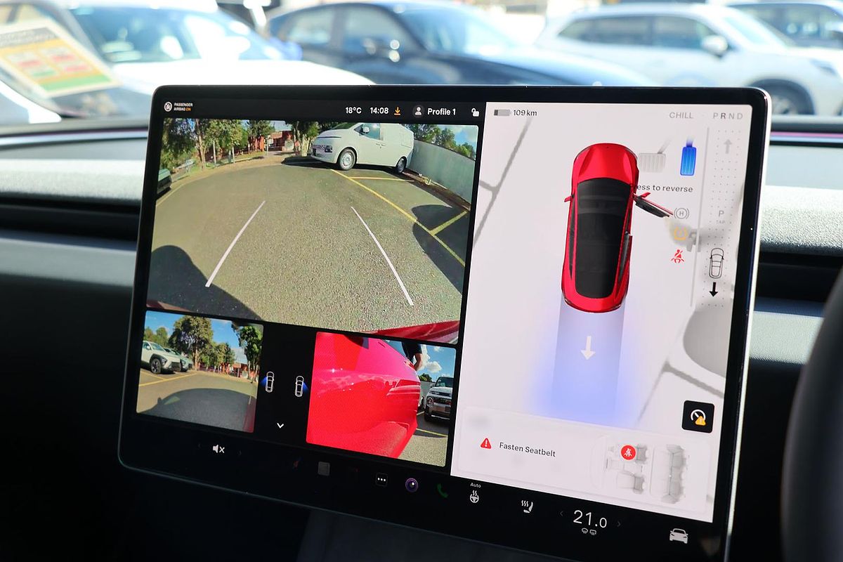 2024 Tesla Model 3 Rear-Wheel Drive