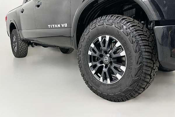 2019 Nissan Titan Pro-4X 5.6L V8 Petrol