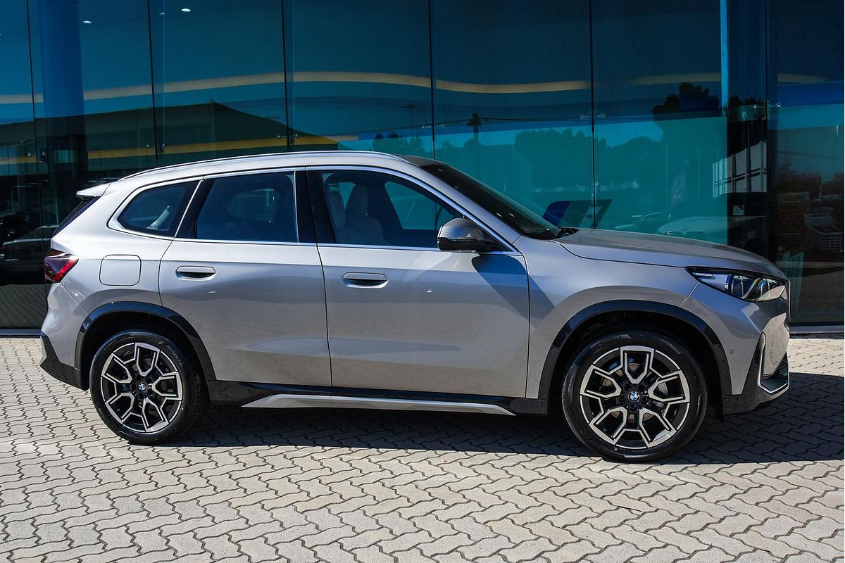 2024 BMW X1 xDrive20i U11