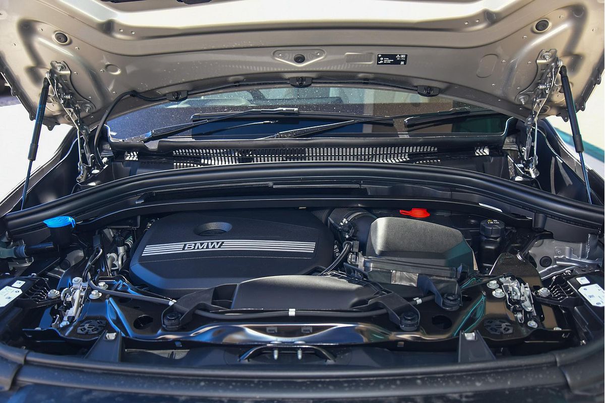 2024 BMW X1 xDrive20i U11