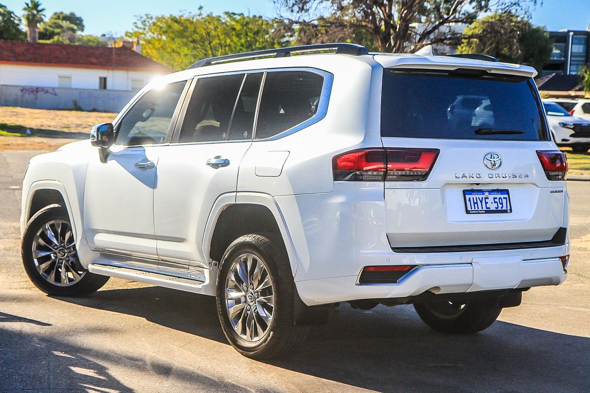 2022 Toyota Landcruiser Sahara ZX FJA300R